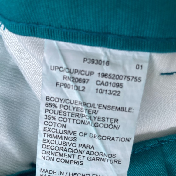 Dickies Green Wide Leg Work Pants Stain Wrinkle Resistant Ladies Size 8 R NWT - Picture 3 of 5